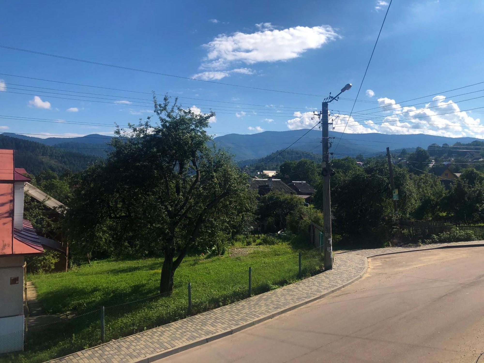 Zyma_Lito Guest House Яремче Екстериор снимка